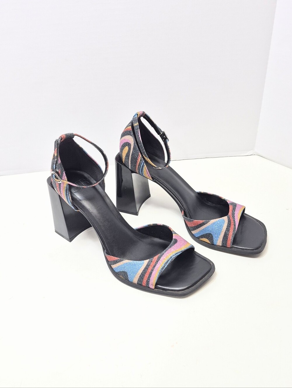 GB Gianni Bini Womens Role Model Multi color Glitter Block Heels